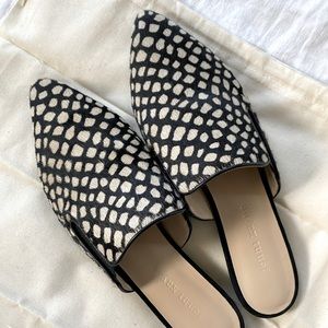 NWT Jenni Kayne Calf hair mules size 10 US / 40 EU .
